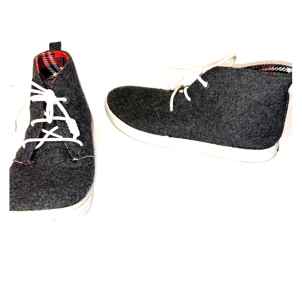 **SOLD** 
Circus by Sam Edelman Gray Wool Sneaker Booties